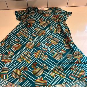 Girls Disney LulaRoe Tshirt dress size 6 Mickey and Minnie print. Has pocket